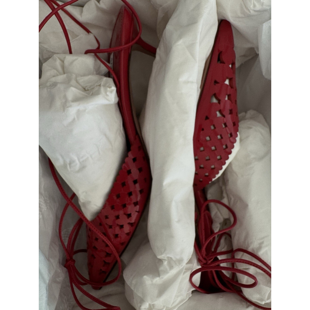 Aquazzura Amourose 50 Pump Lipstick Red Patent Leather Heart Cutout Heels 37 - Picture 7 of 9